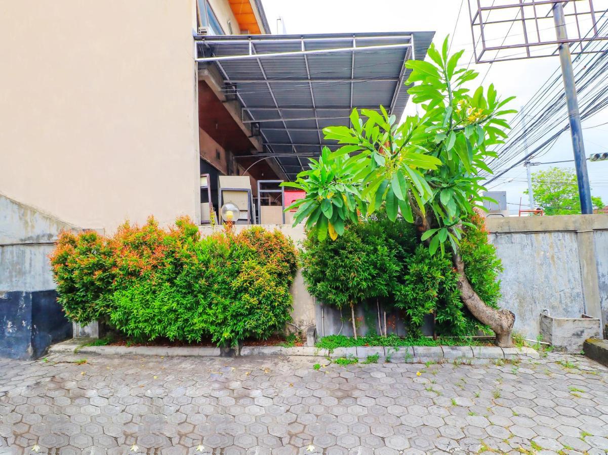 Oyo 91608 Hotel Gatsu Indah Dempassar Exterior foto