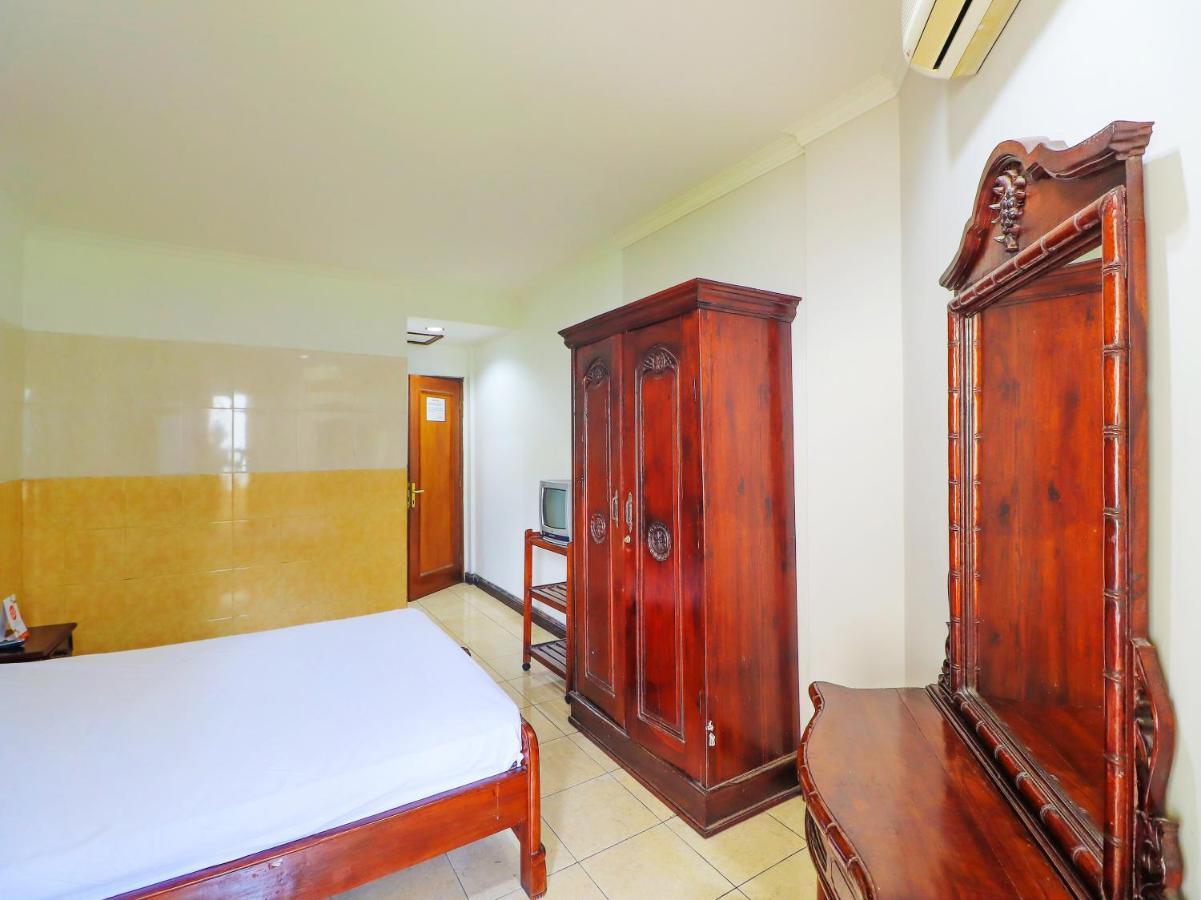 Oyo 91608 Hotel Gatsu Indah Dempassar Exterior foto